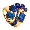 Кольцо из золота с синими корунд (синт.), синими опалами и синими фианитами 714783