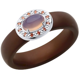 Кольцо из серебра с розовым агат (синт.), коричневыми керамическими вставками и ситаллами 92011893